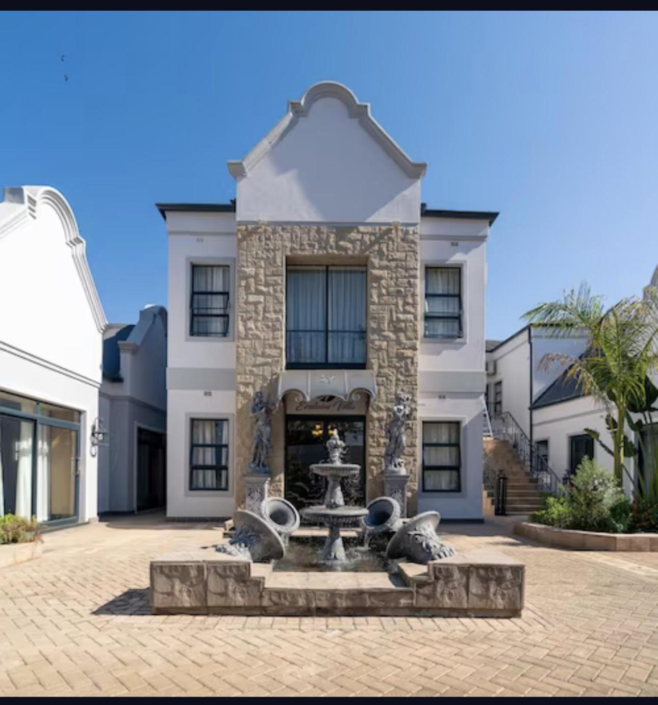 Ezulwini Villa Hotel Хараре Екстериор снимка